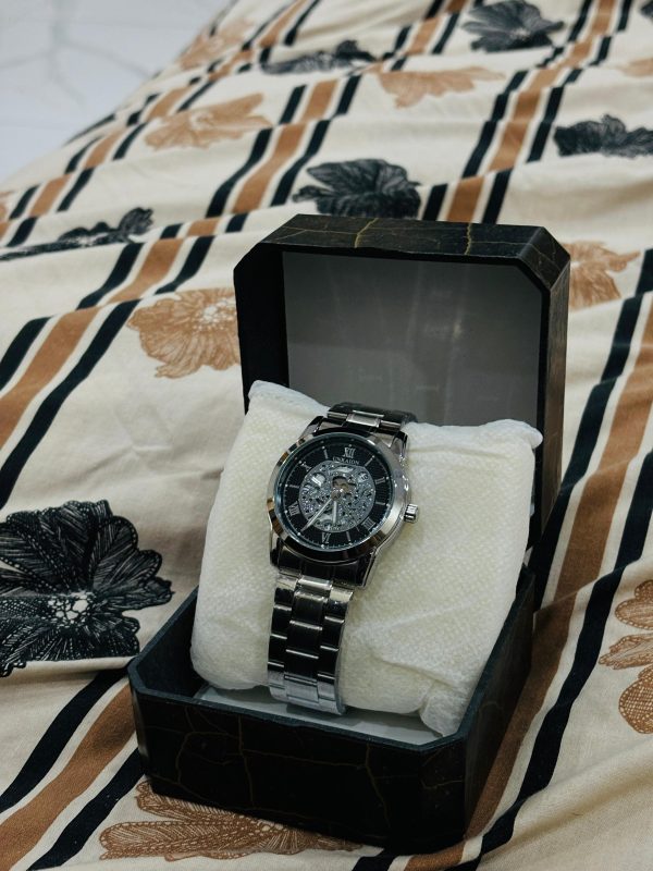 Chain Gents Round Stainless Steel Watch